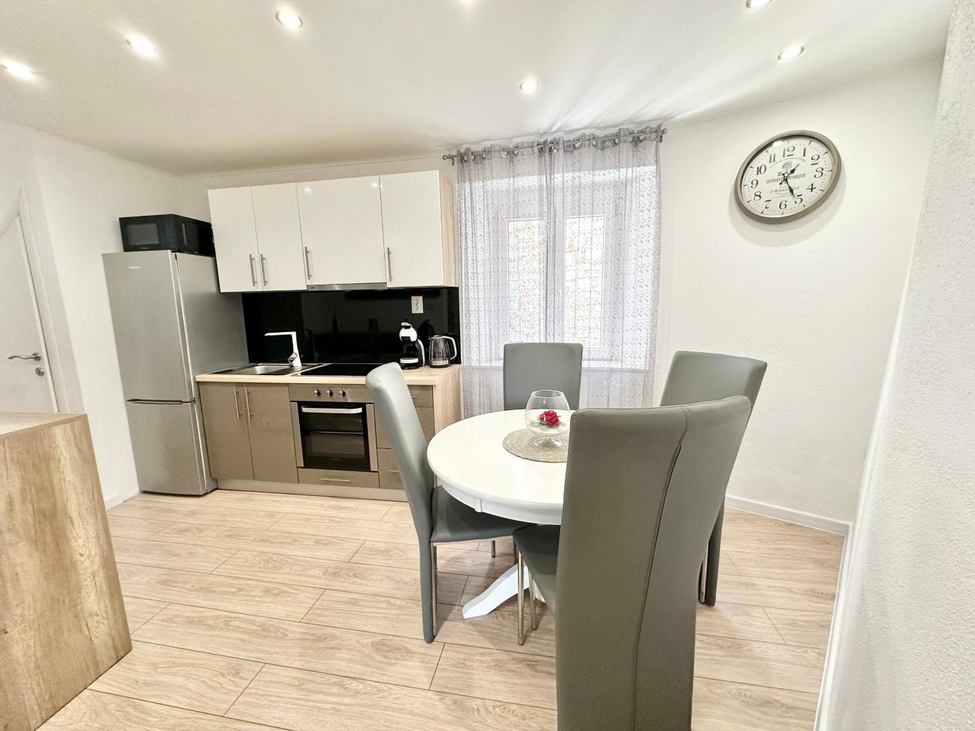 Primadonna Apartments Sibenik Luaran gambar